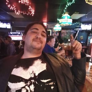 Meet your Posher, Christopher